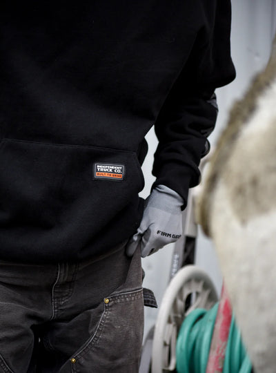 Independent	- Poleron Canguro Bar Logo Reflective Black