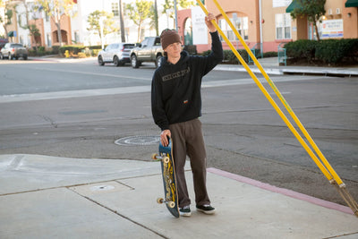 Independent	- Poleron Canguro Bar Logo Reflective Black