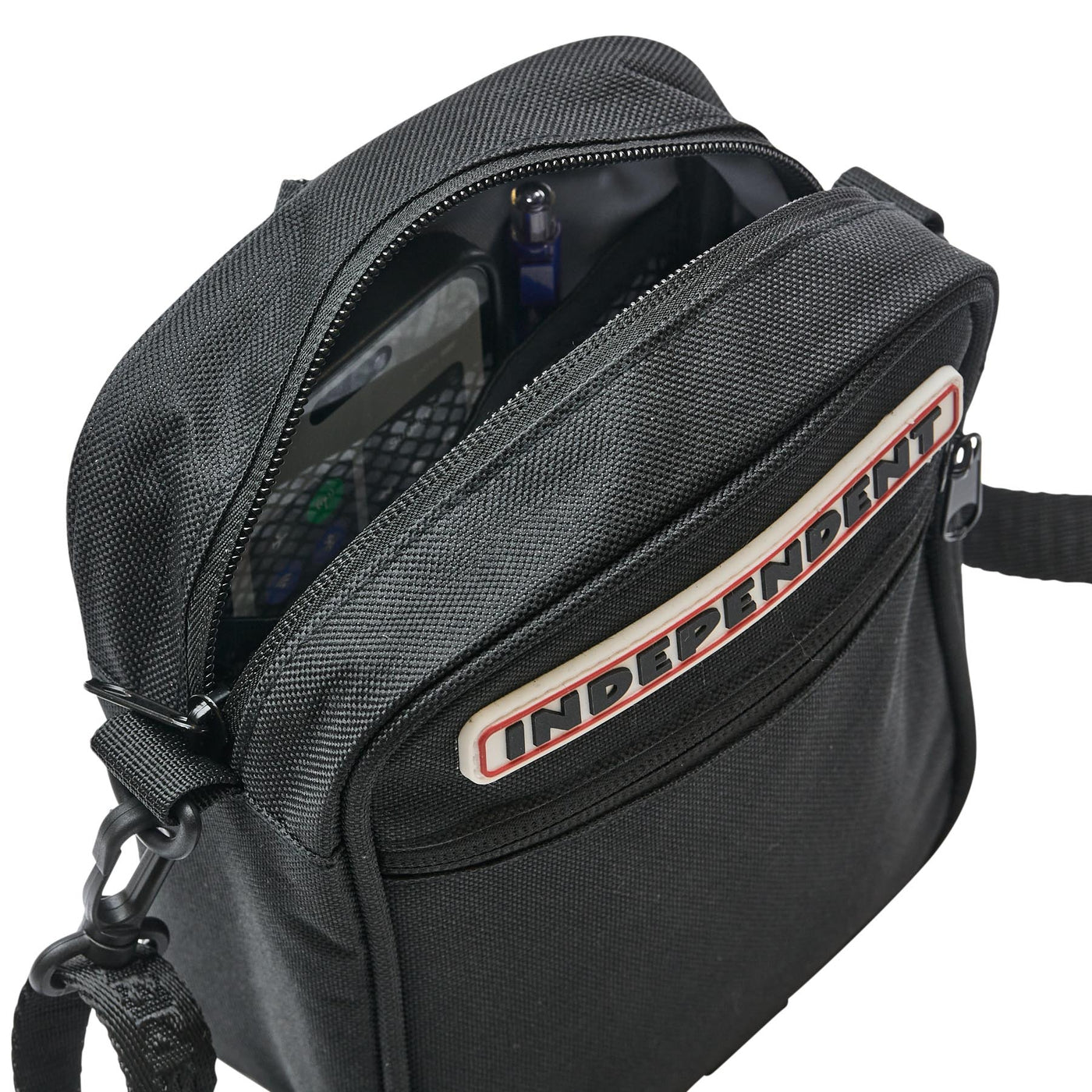 Independent - Bolso Bar Logo Black - Lo Mejor De Independent - Solo Por $24990! Compra Ahora En Wallride Skateshop