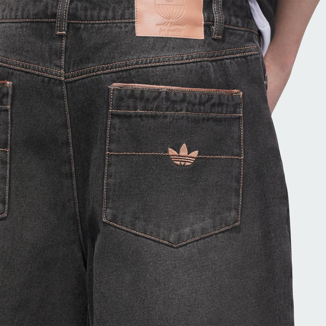 Adidas - Shorts Tyshawn Black JX5468 – Wallride Skateshop