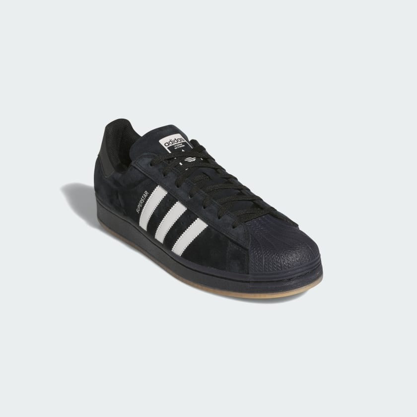 adidas - Superstar Adv Core Black IG1705 - Lo Mejor De Adidas - Solo Por $79990! Compra Ahora En Wallride Skateshop