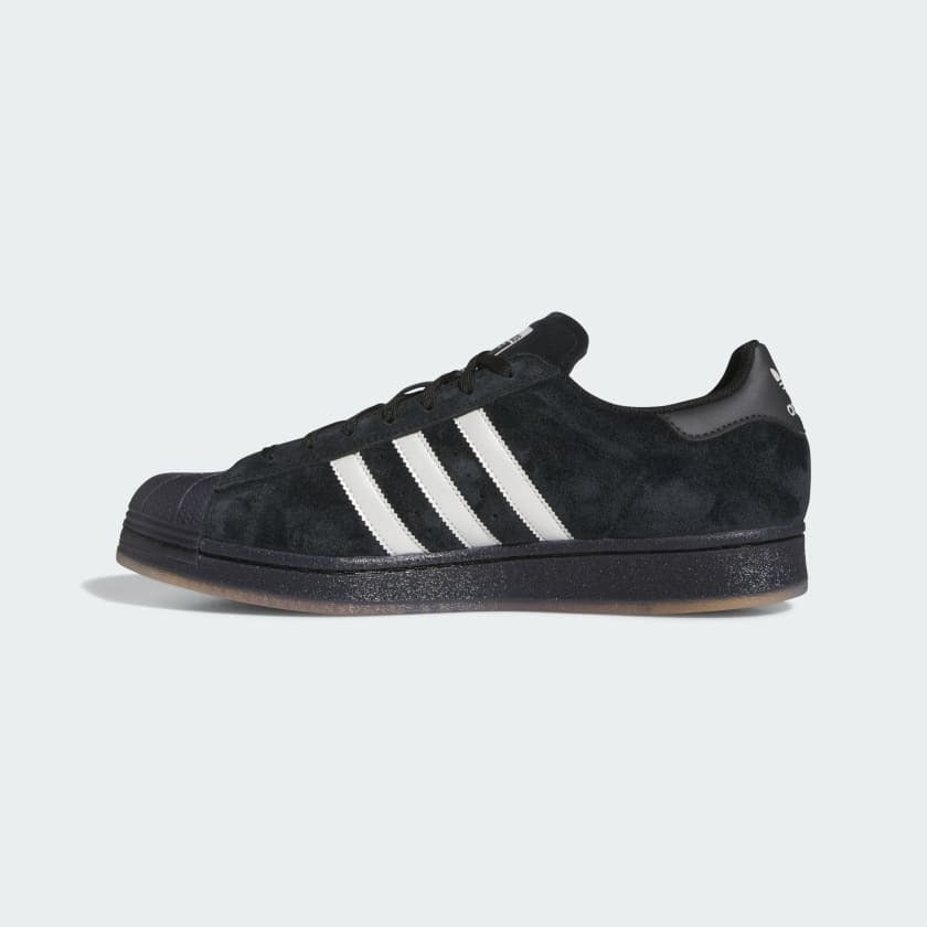 adidas - Superstar Adv Core Black IG1705 - Lo Mejor De Adidas - Solo Por $79990! Compra Ahora En Wallride Skateshop