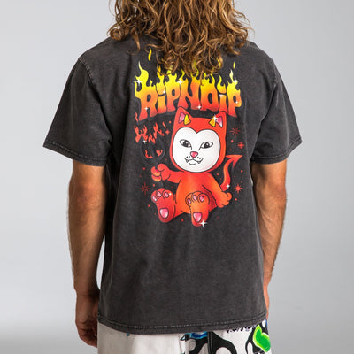 Rip N Dip - Polera Scary Cute Black Wash - Lo Mejor De Rip n Dip - Solo Por $32990! Compra Ahora En Wallride Skateshop