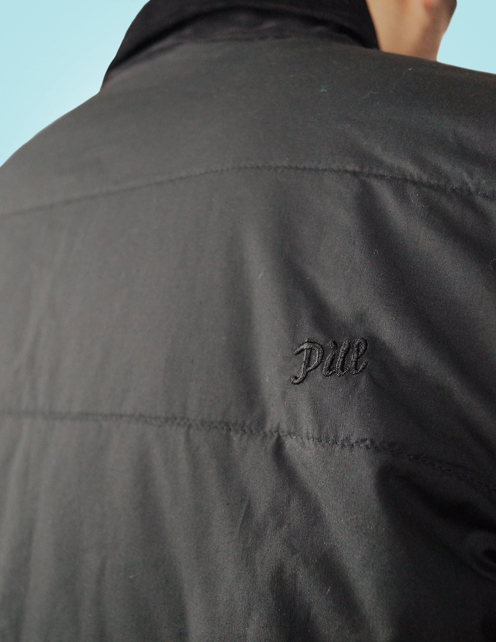 Pill - Chaqueta Shield Black - Lo Mejor De The Pill Company - Solo Por $29990! Compra Ahora En Wallride Skateshop