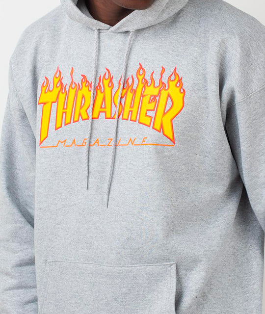 Thrasher - Polerón Canguro Flame Logo Grey - Lo Mejor De Thrasher - Solo Por $59990.00! Compra Ahora En Wallride Skateshop