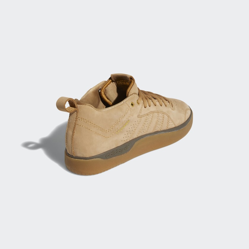 adidas Tyshawn H04928 Café – Wallride Skateshop